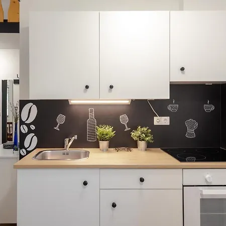 Hangulatos, Modern Apartman A Part Koezeleben 아파트